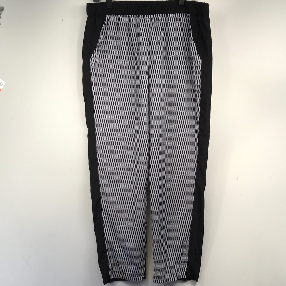 Nicole Miller Pants Womens Size‎ Large Beach Mod Geometric Print Black and White